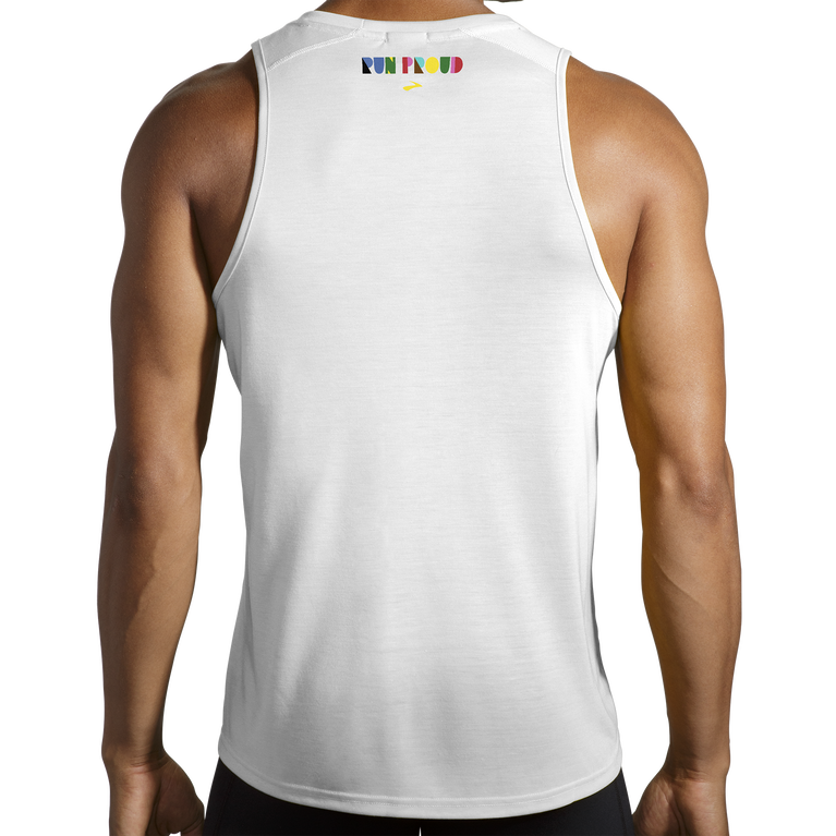 Brooks מרחק גרפי טנק חופש להיות אתה