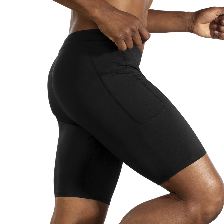 Brooks מקור 9 אינץ' קצר צמוד שחור