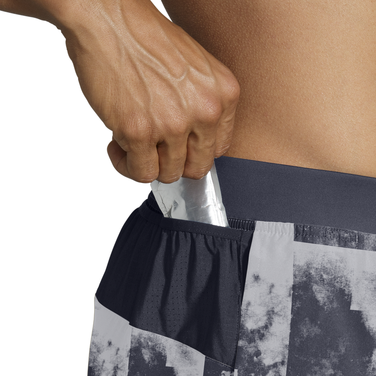 Brooks Sherpa 3 אינץ' מפוצל הדפס צבע ענן בטון קצר