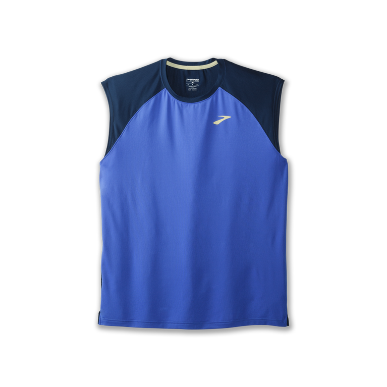 פלחים רצים בתוך עומס כחול-אינדיגו ללא שרוולים