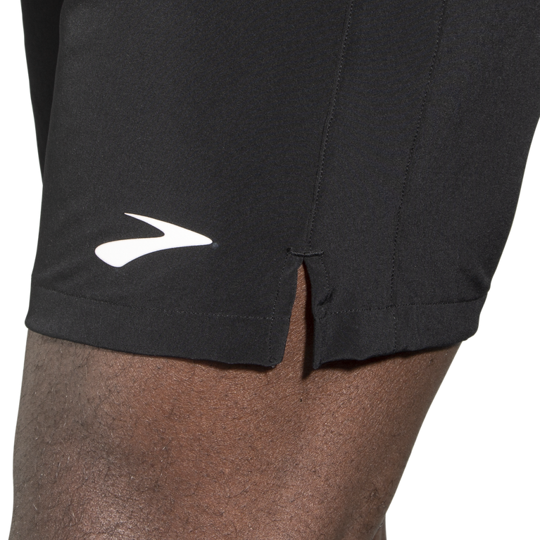 Brooks Moment 7 אינץ' קצר שחור