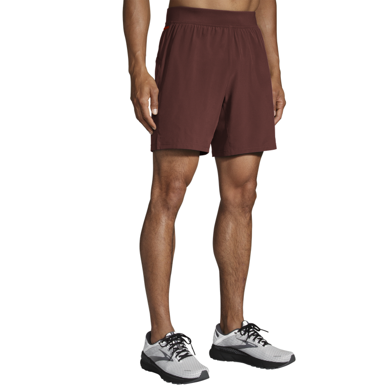 Brooks Sherpa 7 אינץ' להבה חיה עם צימוקים לטווח קצר