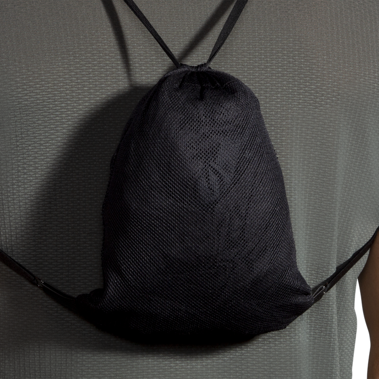 ז'קט היברידי Brooks Fusion שחור