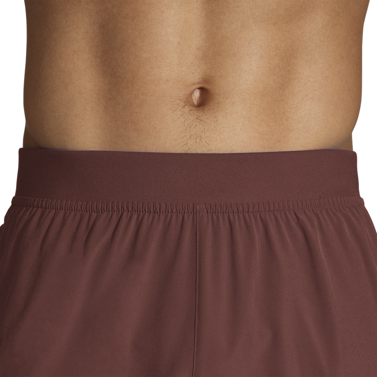 Brooks Sherpa 5 אינץ' להבה חיה עם צימוקים לטווח קצר