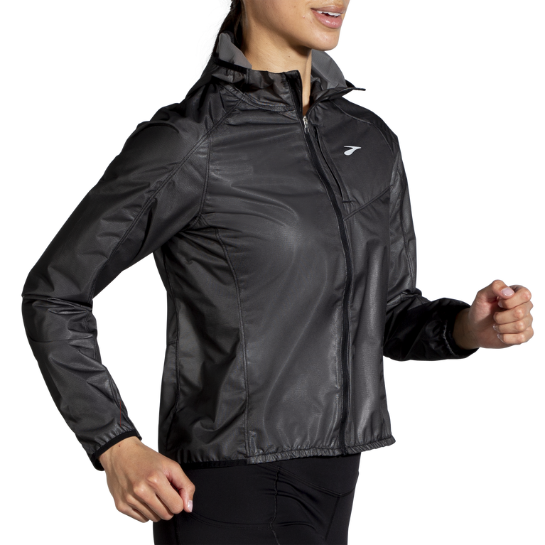 Brooks All Altitude מעיל נשים שחור