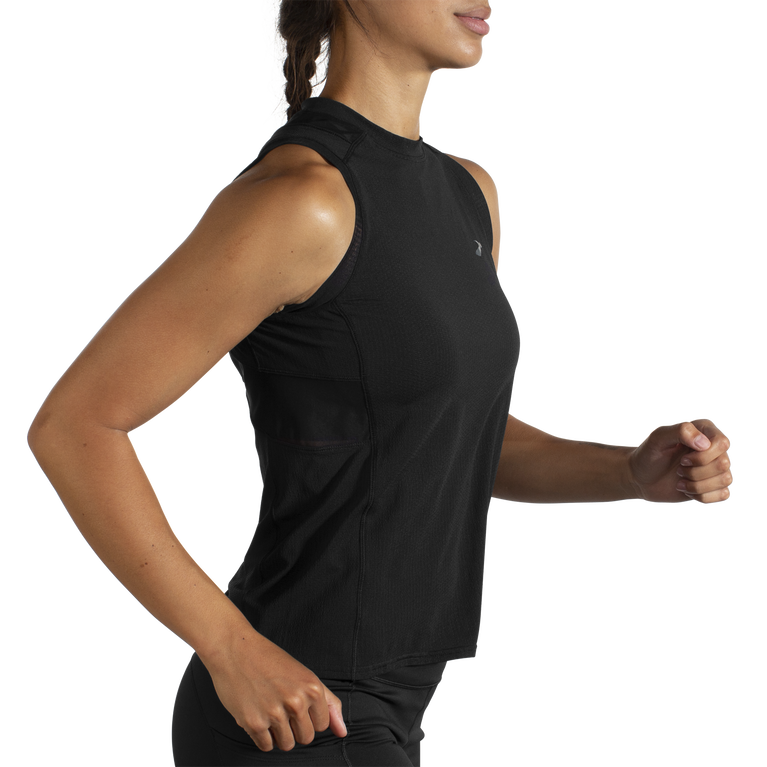 Brooks אווירה שחורה ללא שרוולים