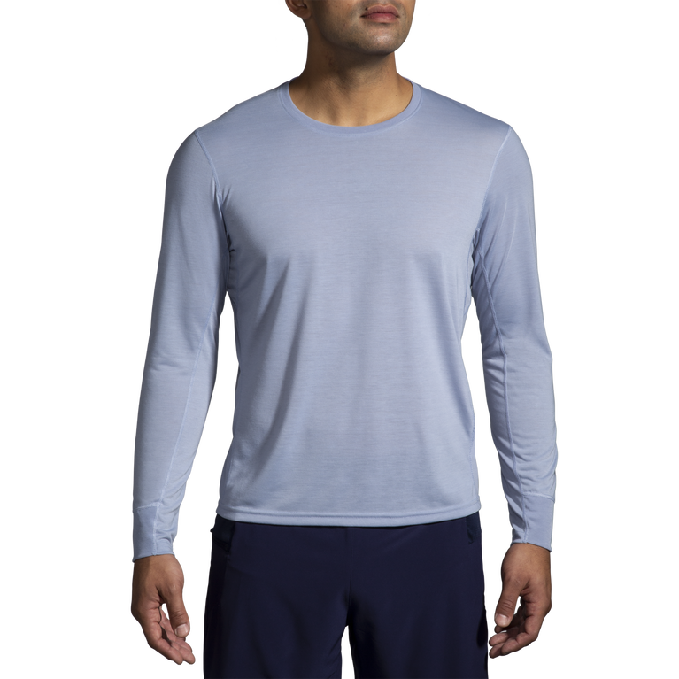 מרחק נחלים שרוול ארוך שחר