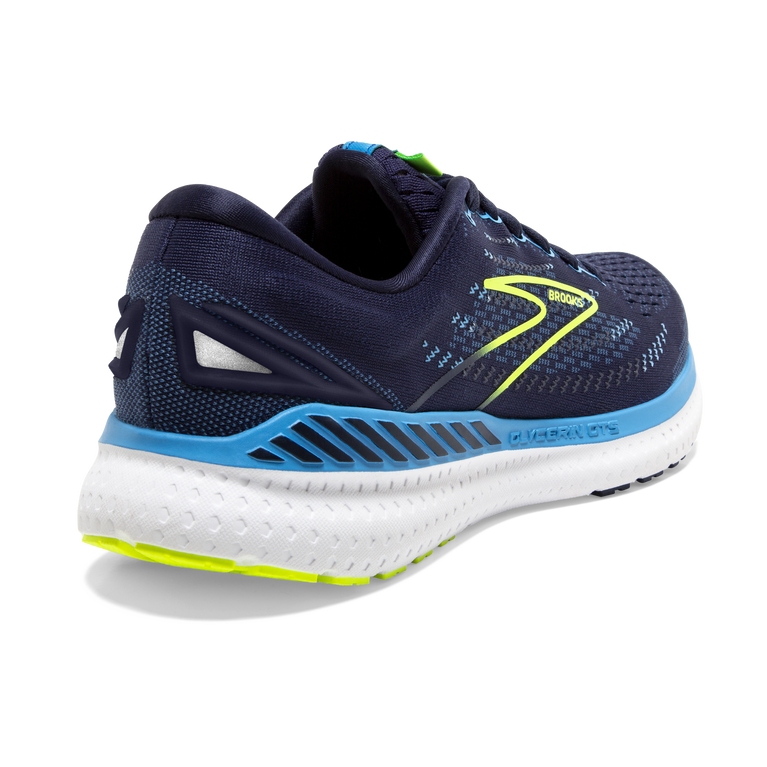 Brooks Glycerin Gts 19 חיי הלילה של הצי