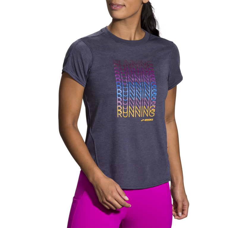 Brooks מרחק גרפי שרוול קצר אברש נייבי-brooks חוזר