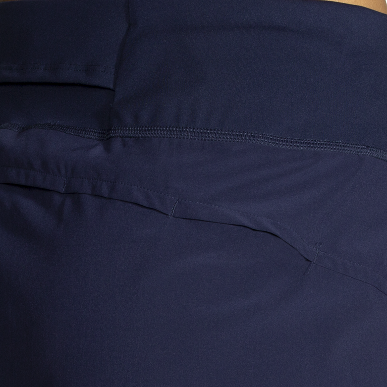 Brooks Chaser 5 אינץ' קצר צי