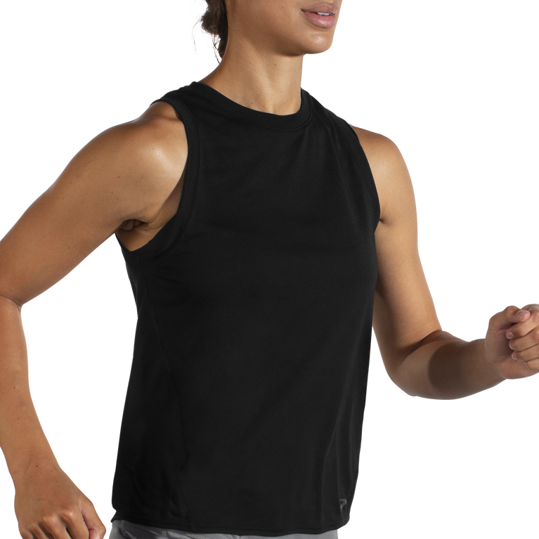 Brooks מרחק טנק שחור