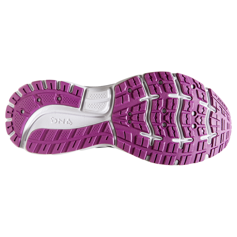 פלחים מתארים סגולה של הובנה-שחור-עץ