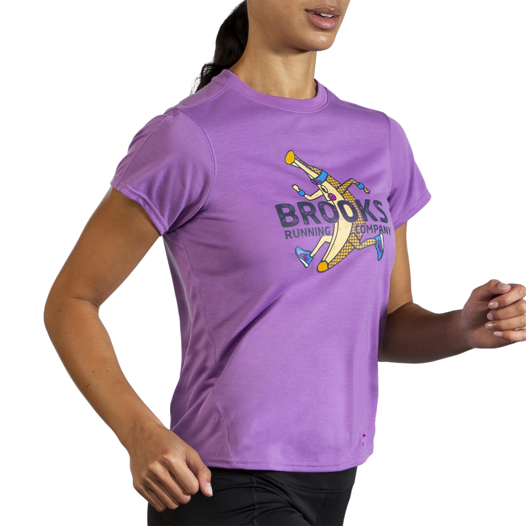 Brooks מרחק גרפי שרוול קצר הליוטרופי-בננה