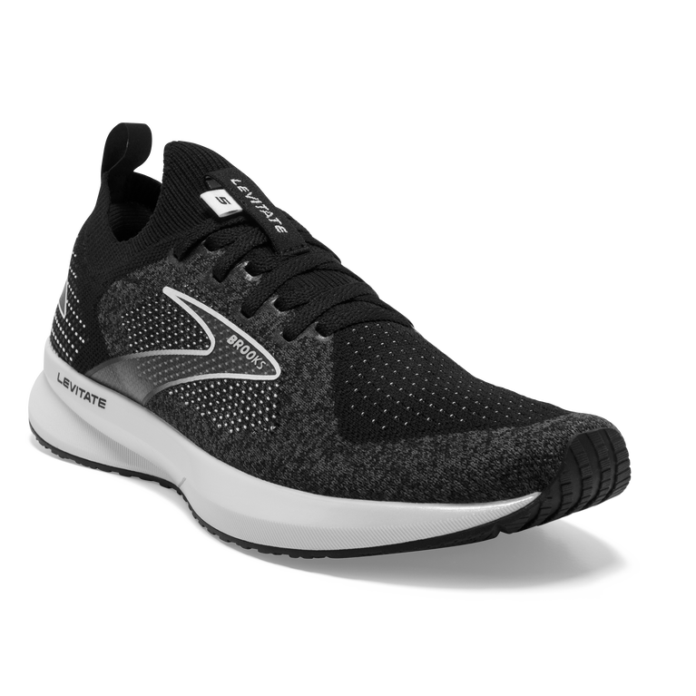 Brooks Levitate Stealthfit 5 שחור-לבן