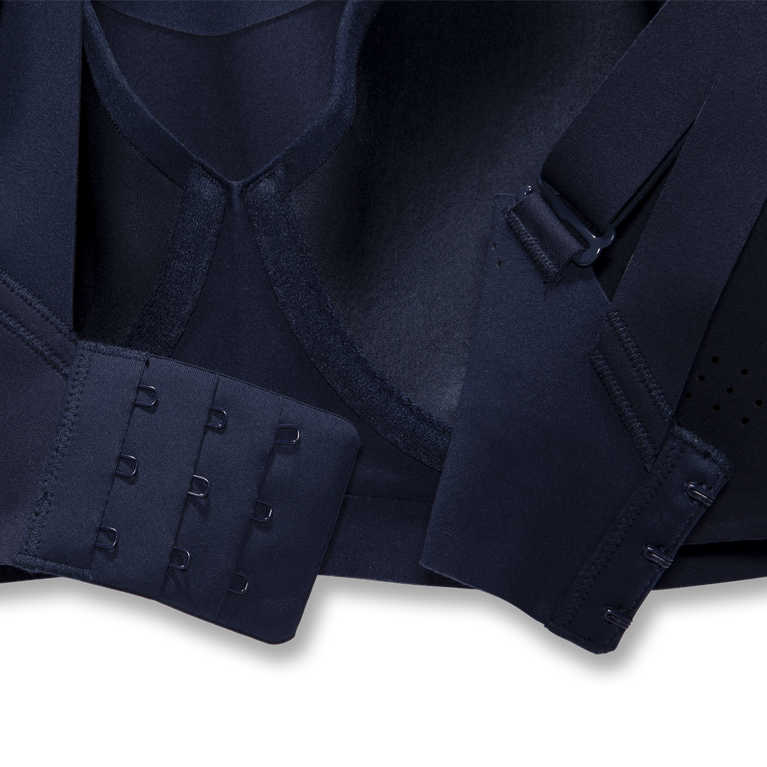 ברוקס מעז לרוץ חזיית חוט חיל הים