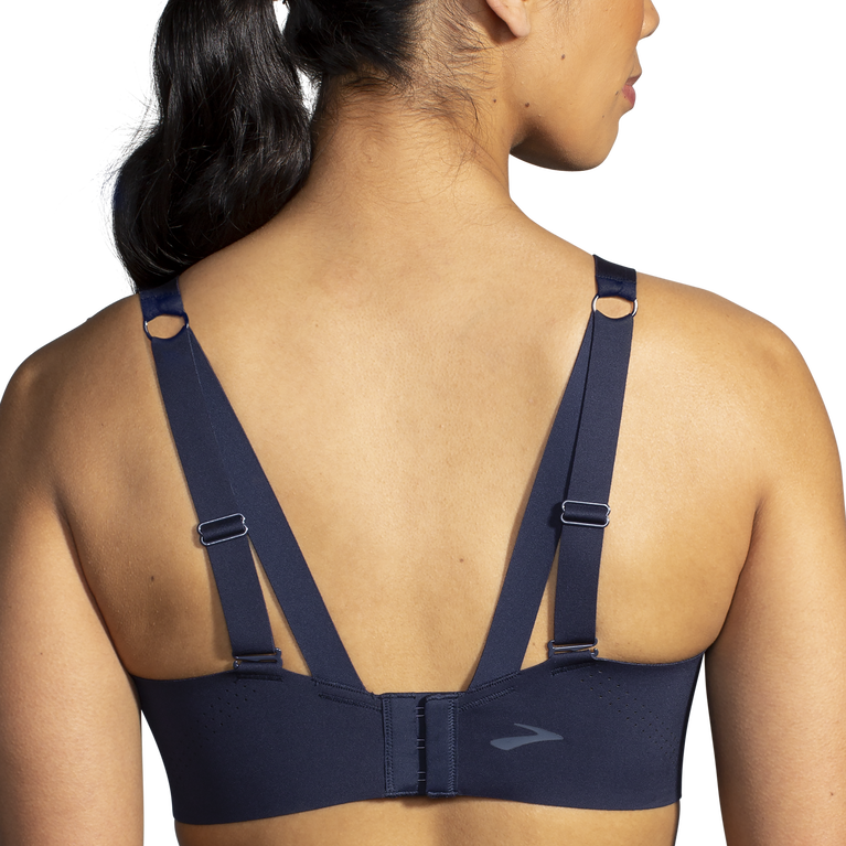 ברוקס מעז לרוץ חזיית חוט חיל הים