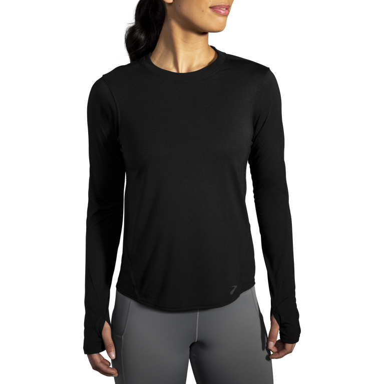 Brooks נשים מרחק שרוול ארוך שחור