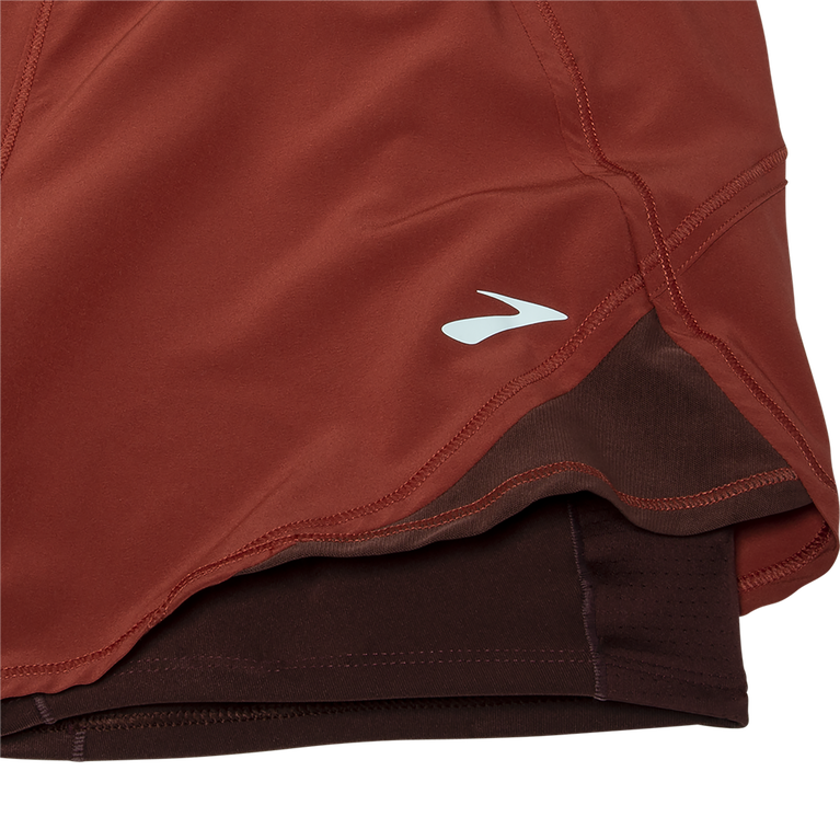 Brooks Chaser 5 אינץ' 2-in-1 צימוק קצר נחושת