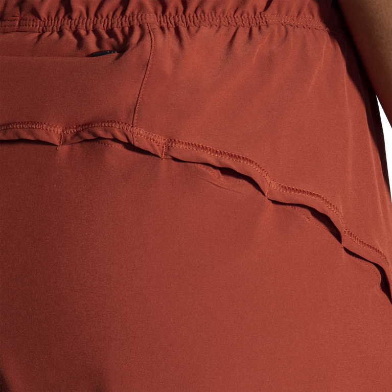 Brooks Chaser 5 אינץ' 2-in-1 צימוק קצר נחושת