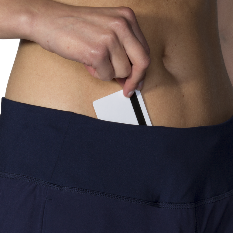 Brooks Chaser 7 אינץ' קצר צי