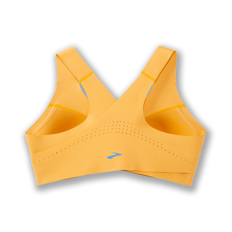 Brooks מעז קרוסבק לרוץ חזיית זעפרן