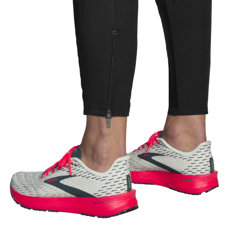 Brooks Shakeout מכנס שחור