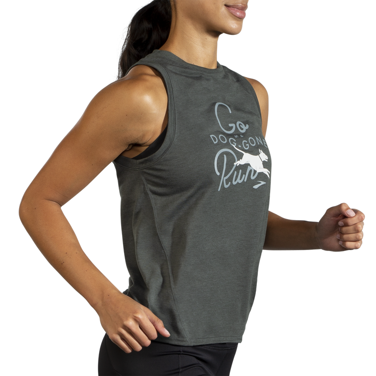 ברוקס מרחק גרפיקה טנק אברש כהה צדפה-כלב נעלם