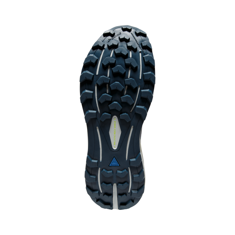 Brooks Cascadia 16 טיטאן-חיי לילה