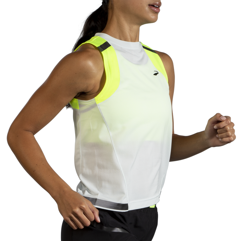 Brooks Carbonite מיכל קרח אפור-חיי לילה אקארד נשים