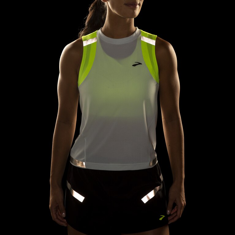 Brooks Carbonite מיכל קרח אפור-חיי לילה אקארד נשים