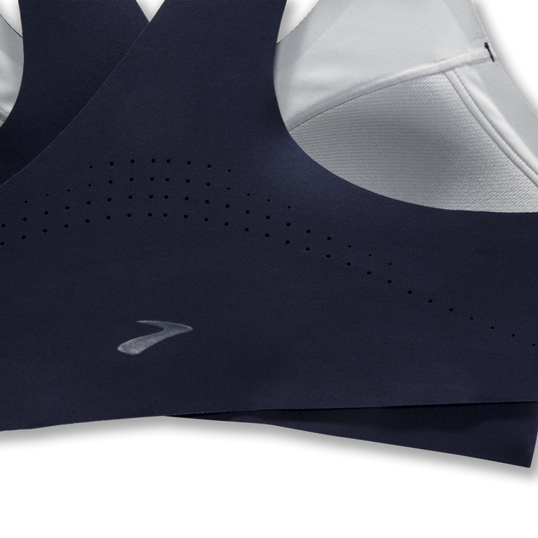 Brooks מעז קרוסבק לרוץ חזייה נייבי