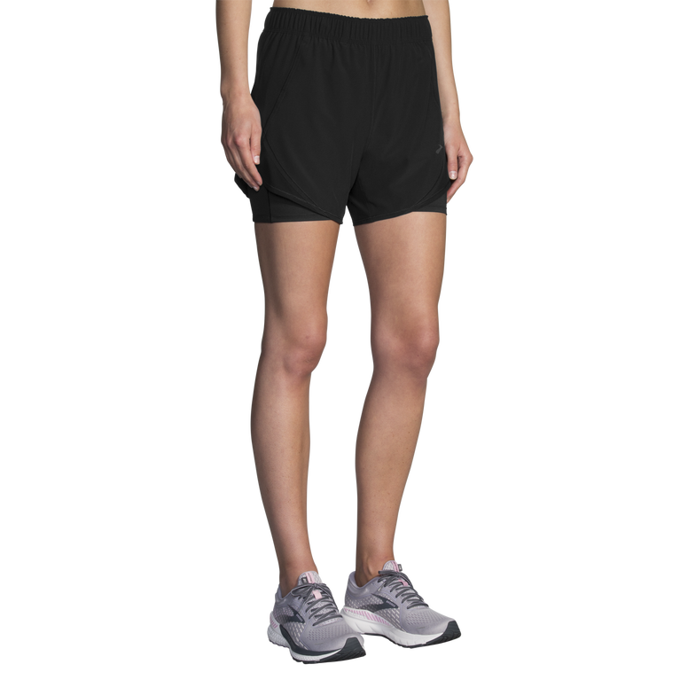 Brooks Chaser 5 אינץ' 2 ב-1 קצר שחור