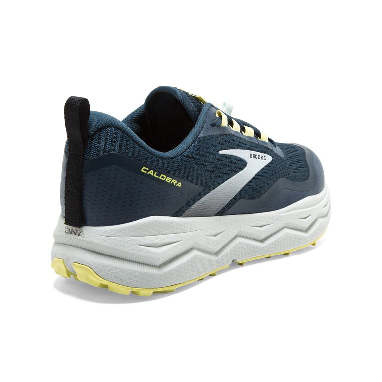 Brooks קלדרה 5 בריכה-שחור-צ'ארלוק