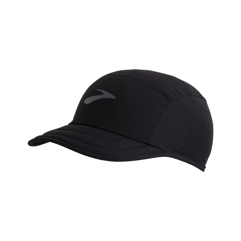 כובע אריזה קל משקל ברוקס שחור