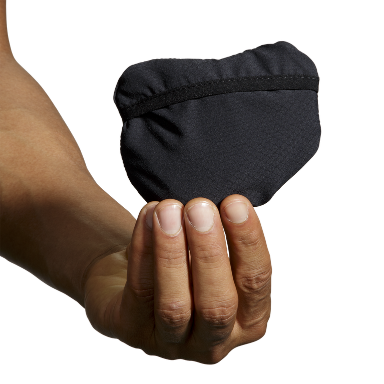 כובע אריזה קל משקל ברוקס שחור