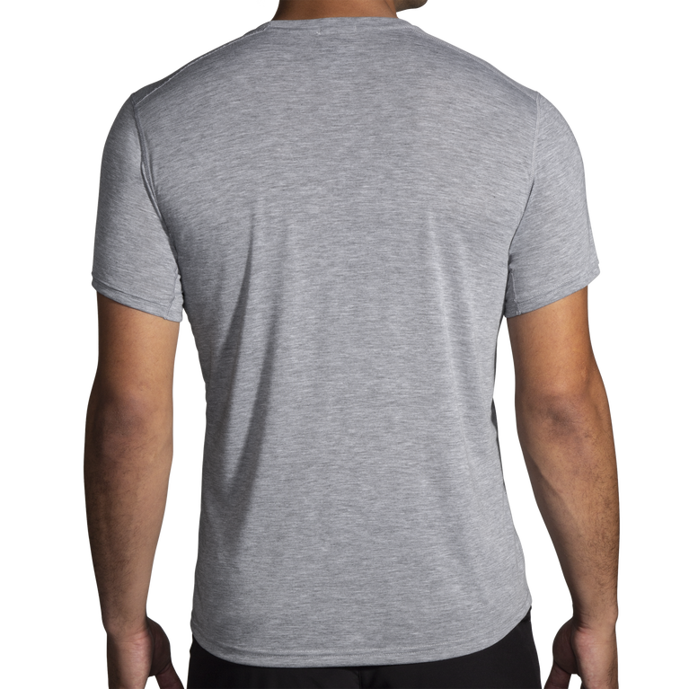 Brooks מרחק גרפי שרוול קצר אברש אפר-כלב ימים