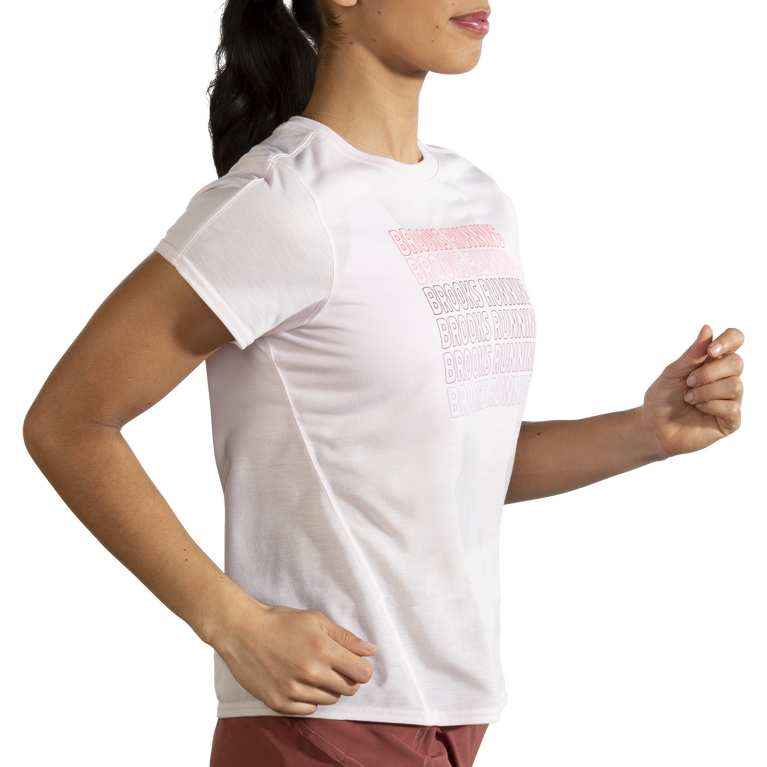 Brooks מרחק גרפי שרוול קצר ורדים-ברוקס פועל