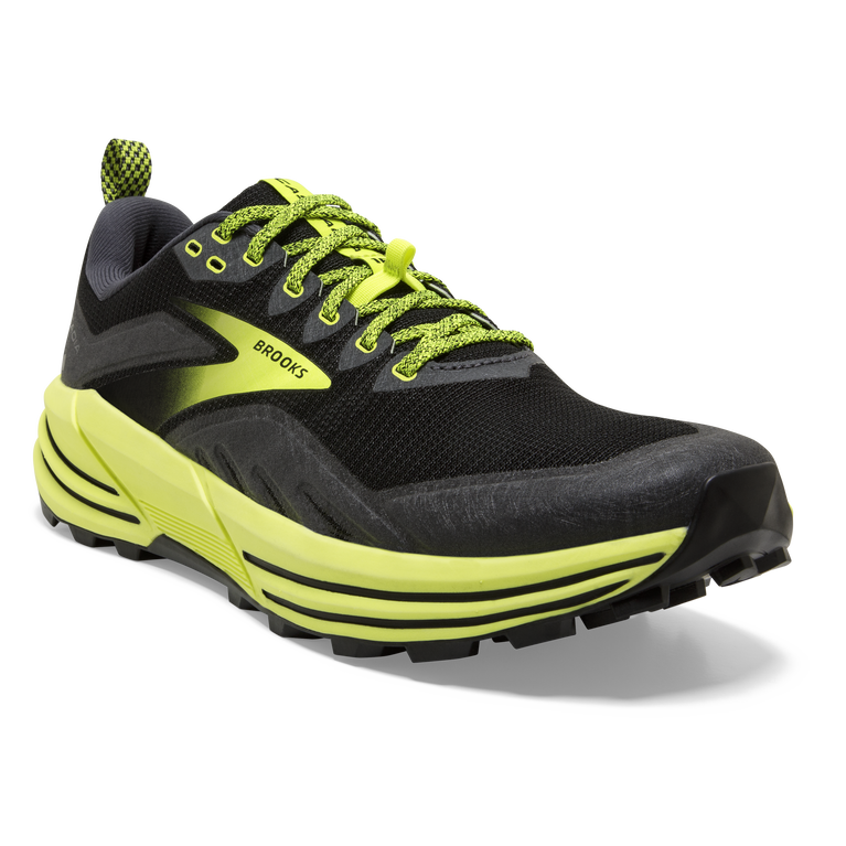 Brooks Cascadia 16 חיי לילה שחורים