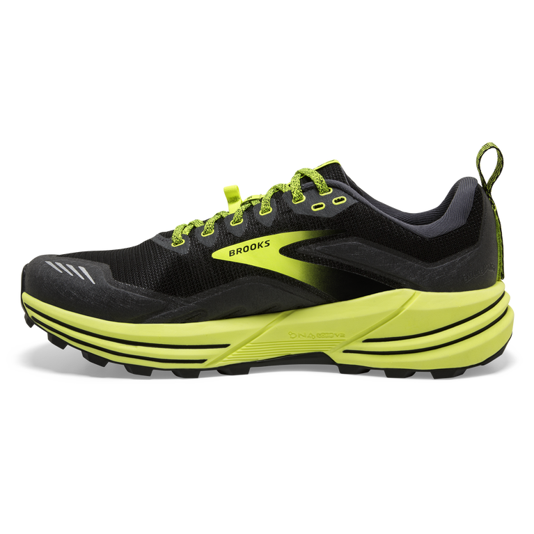 Brooks Cascadia 16 חיי לילה שחורים