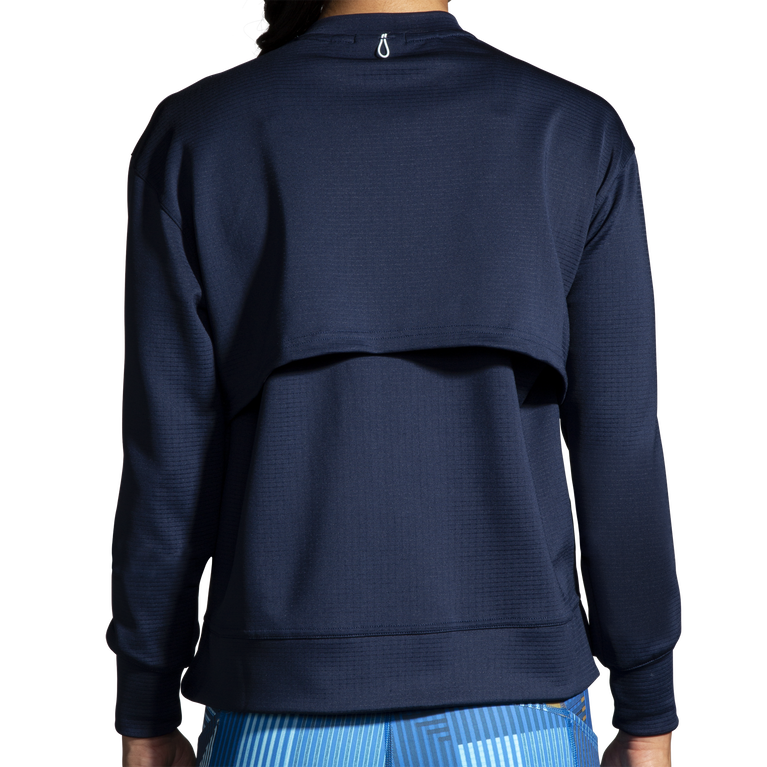 פלחים רצים בתוך חיל הים סווטשירט