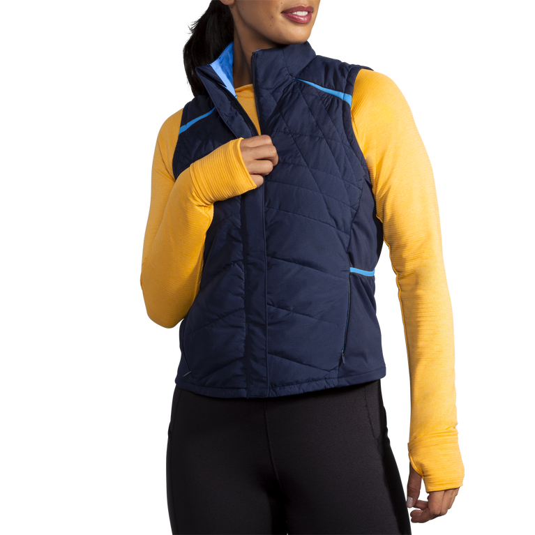 Brooks Shield אפוד היברידי בריח כחול כהה