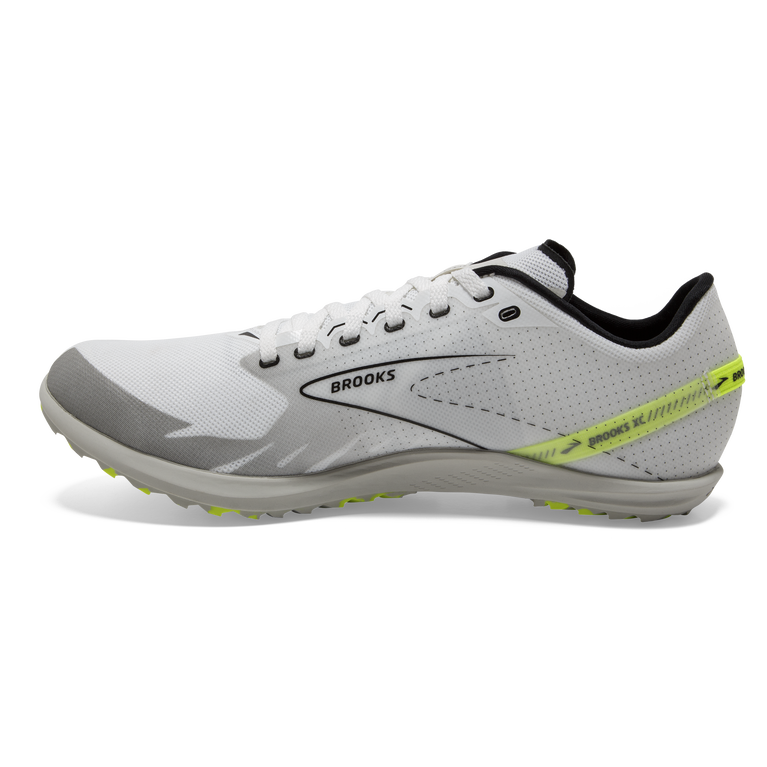 Brooks Draft Xc חיי לילה לבן-שחור ללא קוצים